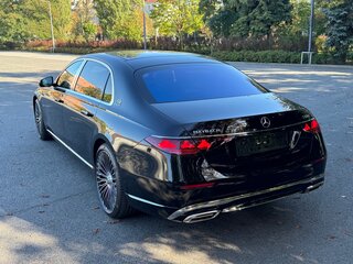 2026 Mercedes-Benz Maybach S-Класс 580 II (Z223) Рестайлинг, чёрный, 41700000 рублей, вид 4