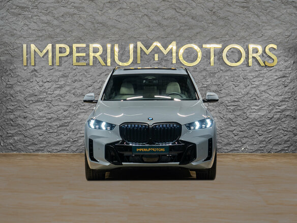 2026 BMW X5 40i IV (G05/G18) Рестайлинг, серый, 15990000 рублей - вид 1