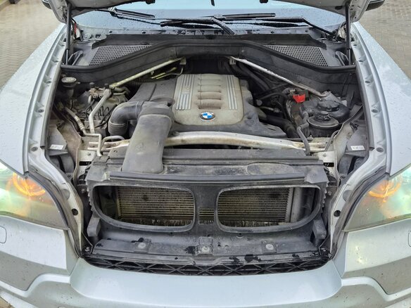 2009 BMW X5 30d II (E70), серебристый, 1700000 рублей - вид 7