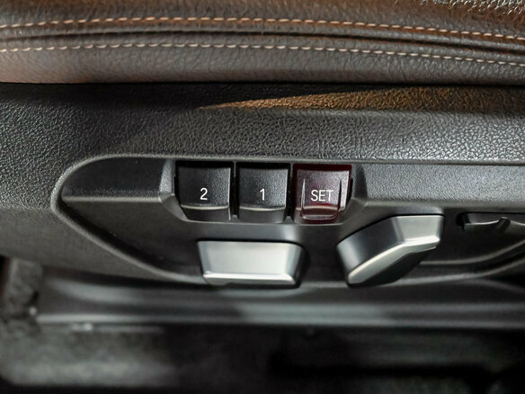 2021 BMW X1 20i xDrive II (F48) Рестайлинг, синий - вид 14