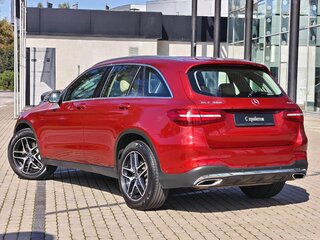 2019 Mercedes-Benz GLC 300 I (X253), красный, 3850000 рублей, вид 2