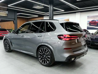 2025 BMW X5 40d IV (G05/G18) Рестайлинг, серый, 18100000 рублей, вид 4