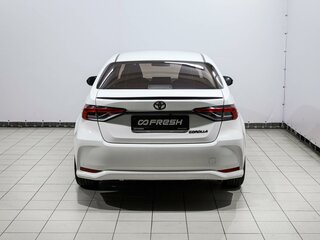 2022 Toyota Corolla XII (E210), белый, 1929000 рублей, вид 4