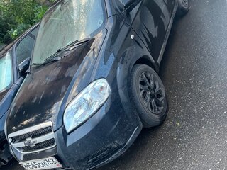 2011 Chevrolet Aveo I Рестайлинг, чёрный, 200000 рублей, вид 3