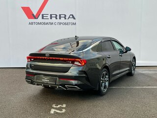 2021 Kia K5 III, чёрный, 2390000 рублей, вид 5