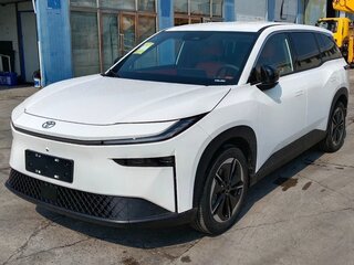 2026 Toyota bZ3X 50 kWh, белый, 2565000 рублей, вид 4