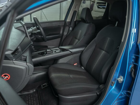 2021 Nissan Note e-Power III, голубой, 2179000 рублей - вид 9