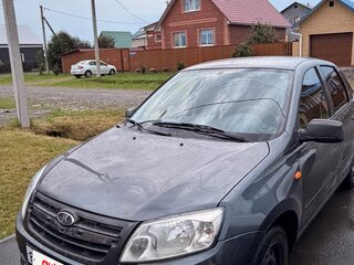 2015 Lada (ВАЗ) Granta I, серебристый, 300000 рублей, вид 1
