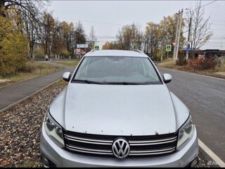 2011 Volkswagen Tiguan I Рестайлинг, серебристый, 850000 рублей, вид 2