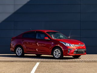 2019 Kia Rio IV, красный, 1395000 рублей, вид 3