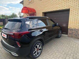 2020 Kia Seltos I, чёрный, 2300000 рублей, вид 2