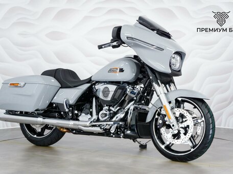 2024 Harley-Davidson Street Glide, чёрный, 2999000 рублей, вид 5