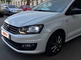 2019 Volkswagen Polo V Рестайлинг, белый, 1250000 рублей, вид 1
