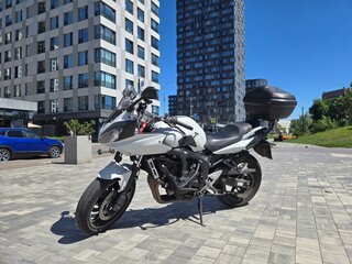2008 Yamaha FZ6, белый, 580000 рублей, вид 2