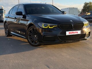2019 BMW 5 серии 530d xDrive VII (G30/G31/G38), чёрный, 4550000 рублей, вид 1