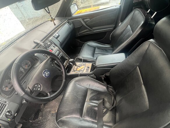 1999 Mercedes-Benz E-Класс 430 II (W210, S210), чёрный, 670000 рублей - вид 5