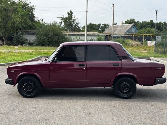 2007 Lada (ВАЗ) 2105 21053-20, пурпурный - вид 6