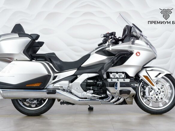 2024 Honda GL 1800 Gold Wing, серый, 3177000 рублей