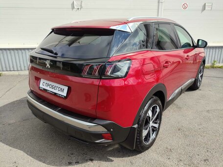 2021 Peugeot 3008 II Рестайлинг, красный, 2090000 рублей, вид 5