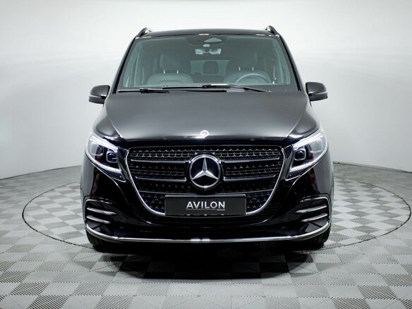 2026 Mercedes-Benz V-Класс Long 300 d длинный III (W447) Рестайлинг 2, чёрный, 31100000 рублей - вид 6