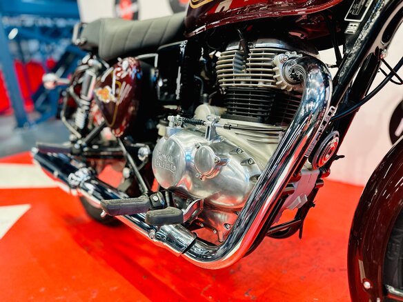 2026 Royal Enfield Bullet 350, красный, 461000 рублей - вид 6