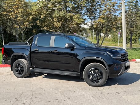 2023 Volkswagen Amarok II, чёрный, 6500000 рублей, вид 2