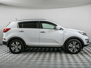 2012 Kia Sportage III, белый, 1297000 рублей, вид 4