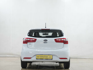 2012 Kia Rio III, белый, 759000 рублей, вид 5