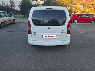 2014 Peugeot Partner II Рестайлинг, белый, 580000 рублей, вид 3