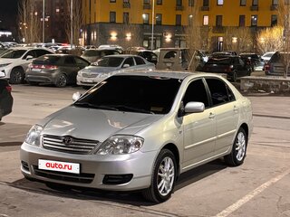 2005 Toyota Corolla IX (E120, E130) Рестайлинг, серебристый, 690000 рублей, вид 1