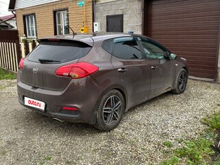 2012 Kia Ceed II, коричневый, 820000 рублей, вид 3