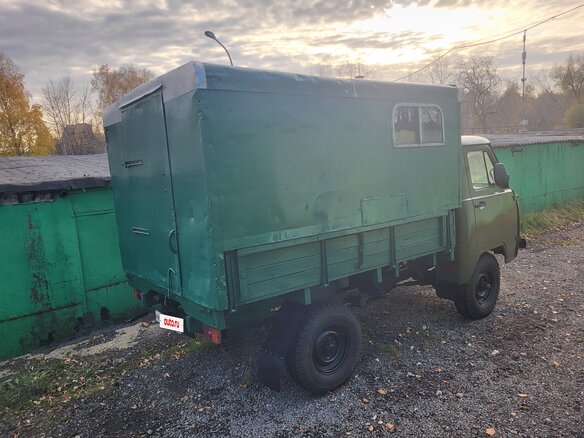 1986 УАЗ 3303, зелёный, 400000 рублей - вид 2