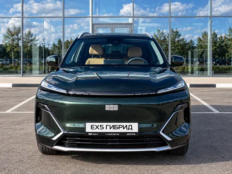 2026 Geely EX5 Гибрид EM-R, зелёный, 3829990 рублей, вид 1