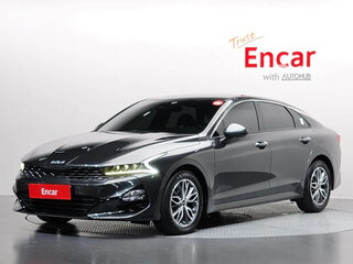 2022 Kia K5 III, чёрный, 2160000 рублей, вид 1