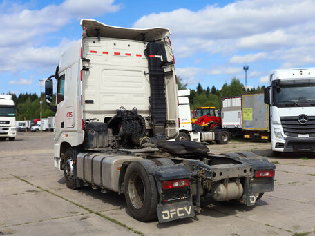 2023 Dongfeng DFH 4180, белый, 4880000 рублей, вид 5
