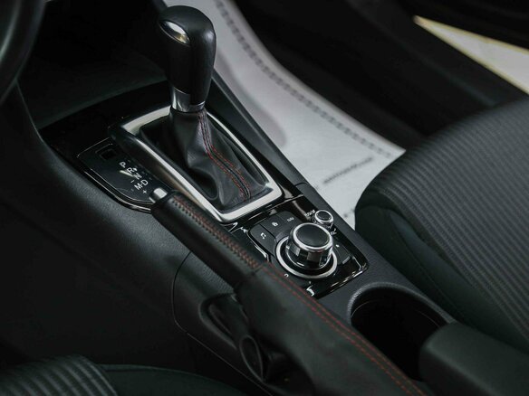 2014 Mazda 3 III (BM), коричневый, 1290000 рублей - вид 5