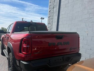 2026 Ram 1500 TRX SRT V Рестайлинг, красный, 19993509 рублей, вид 4