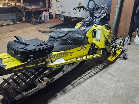 2015 BRP Ski-Doo Summit 800, жёлтый, 670000 рублей, вид 2
