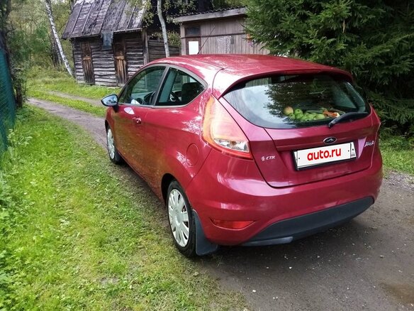 2008 Ford Fiesta Mk6, красный, 700000 рублей - вид 11