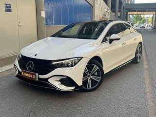 2025 Mercedes-Benz EQE 500, белый, 7230000 рублей, вид 1