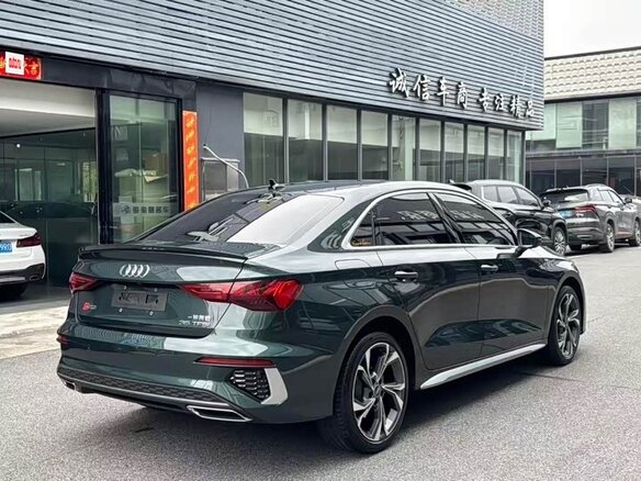 2022 Audi A3 35 TFSI Long IV (8Y), зелёный, 2490000 рублей - вид 5