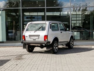 2026 Lada (ВАЗ) Niva Legend I Рестайлинг, серебристый, 1309000 рублей, вид 4