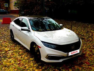 2020 Honda Civic X Рестайлинг, белый, 1930000 рублей, вид 4
