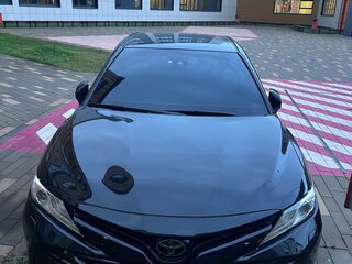 2020 Toyota Camry VIII (XV70), чёрный, 2480000 рублей, вид 5