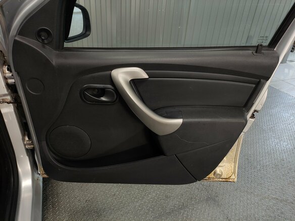 2012 Renault Logan I Рестайлинг, серый, 465000 рублей - вид 15
