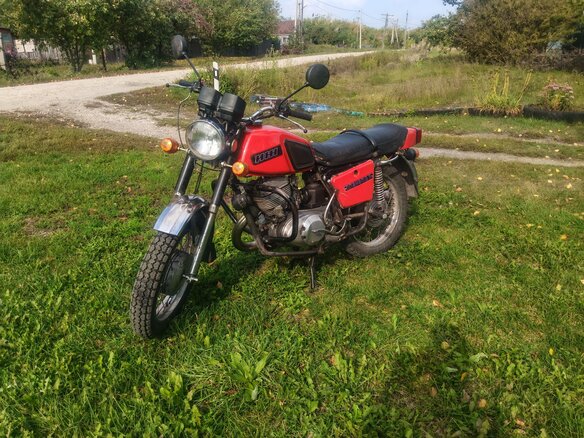 1998 ИЖ Планета, красный, 55000 рублей