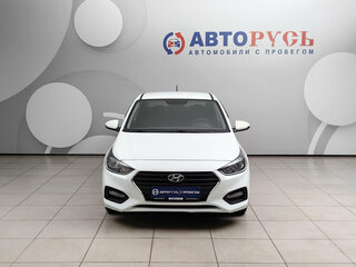 2018 Hyundai Solaris II, белый, 1057000 рублей, вид 3