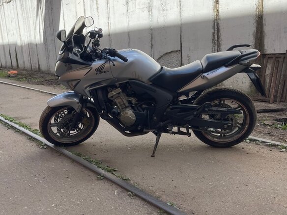 2009 Honda CBF 600, серый, 600000 рублей - вид 5