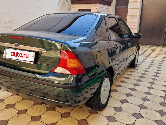 2005 Ford Focus I Рестайлинг, зелёный, 800000 рублей - вид 3