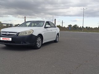 2007 Chevrolet Epica V250, белый, 299990 рублей, вид 1